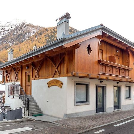 ラッビCasa Elenaアパートメント エクステリア 写真